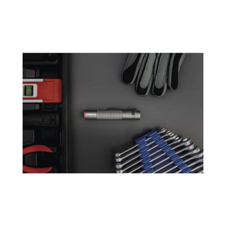 Torcia Ultibright 50 CREE XP-E2 R5 100lm IP65: Luminosità e Resistenza | EMOS P3150