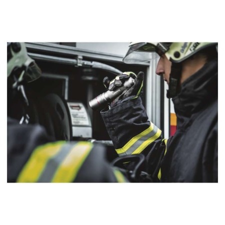 Torcia Ultibright 90 CREE XML2 U3 1200lm IP65 - Ricaricabile | EMOS P3190